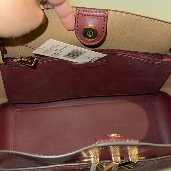 MK Reed Large Pebbled Leather Tote Bag - Picture 3 of 7